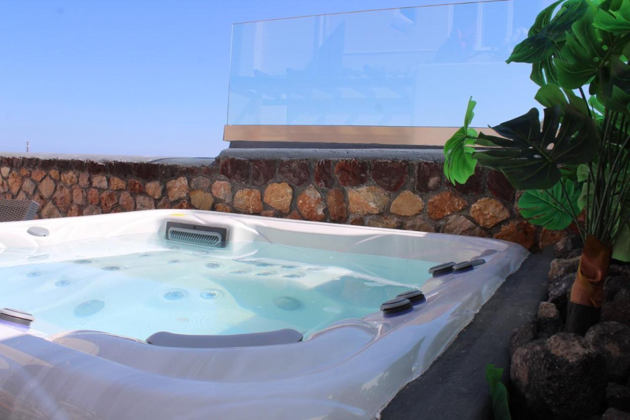 Villa Galaxy Santorini Fira  Exterior photo